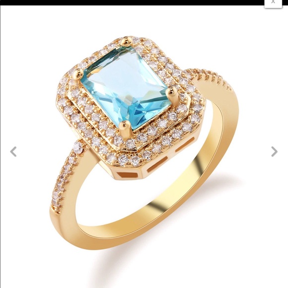 CZECH BLUE CRYSTAL IN GOLD TONE - Picture 5 of 8